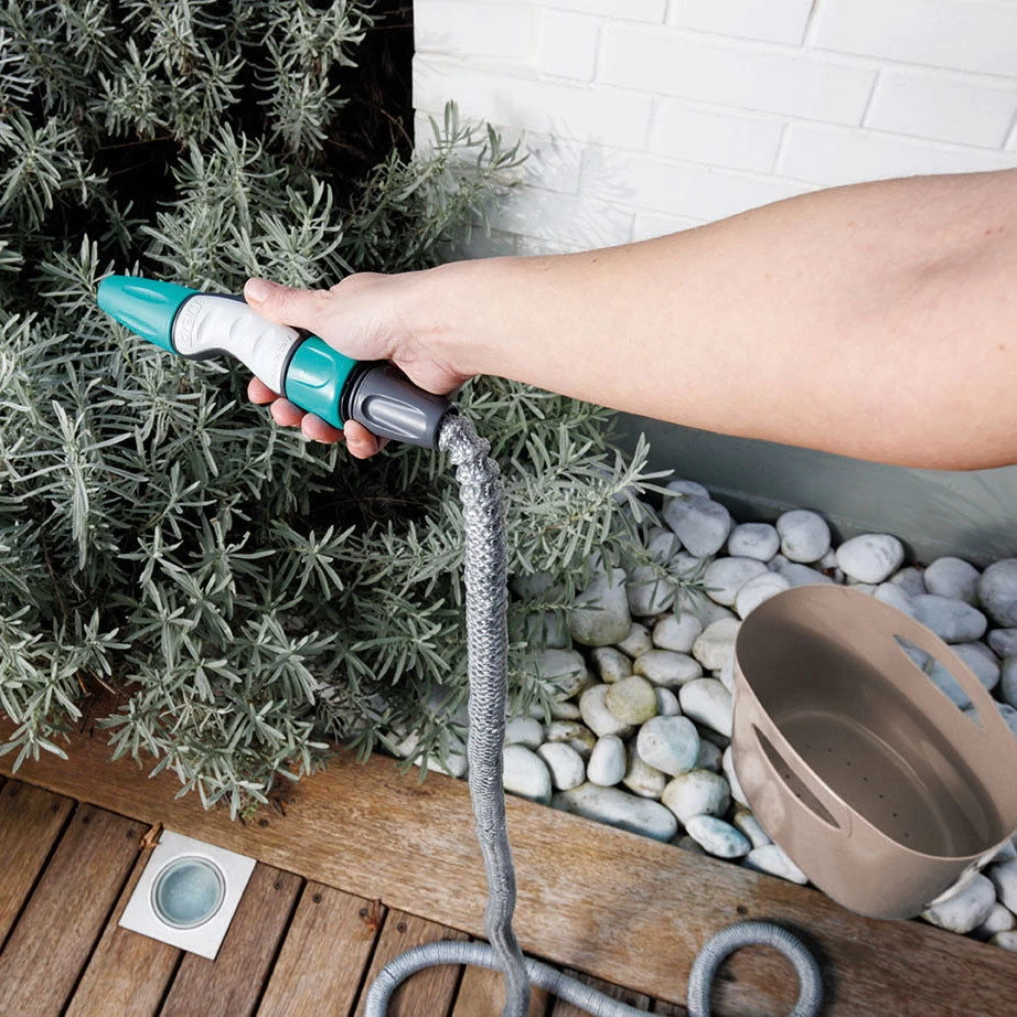 Aquapop Mit Selbstaufdehnbarem Schlauch, 5-15m, Braun, Kunststoff / Polyester 6 Aquapop Mit Selbstaufdehnbarem Schlauch, 5-15m, Braun, Kunststoff / Polyester – Bild 6