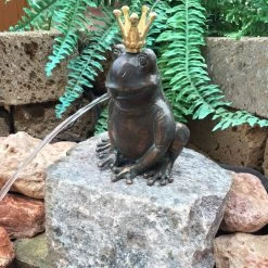 Gartenfigur "Froschkönig Ratomir" Mit Vergoldeter Krone Von Rottenecker, Bronze, Höhe: 17 Cm