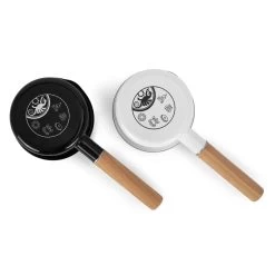 Petromax Stieltopf, Weiß, Edelstahl/Holz, Ca. 500 Ml 8 Petromax Stieltopf, Weiß, Edelstahl/Holz, Ca. 500 Ml -Gartenbedarf Verkäufe 3920502262 petromax emaille stieltopf 4 121450