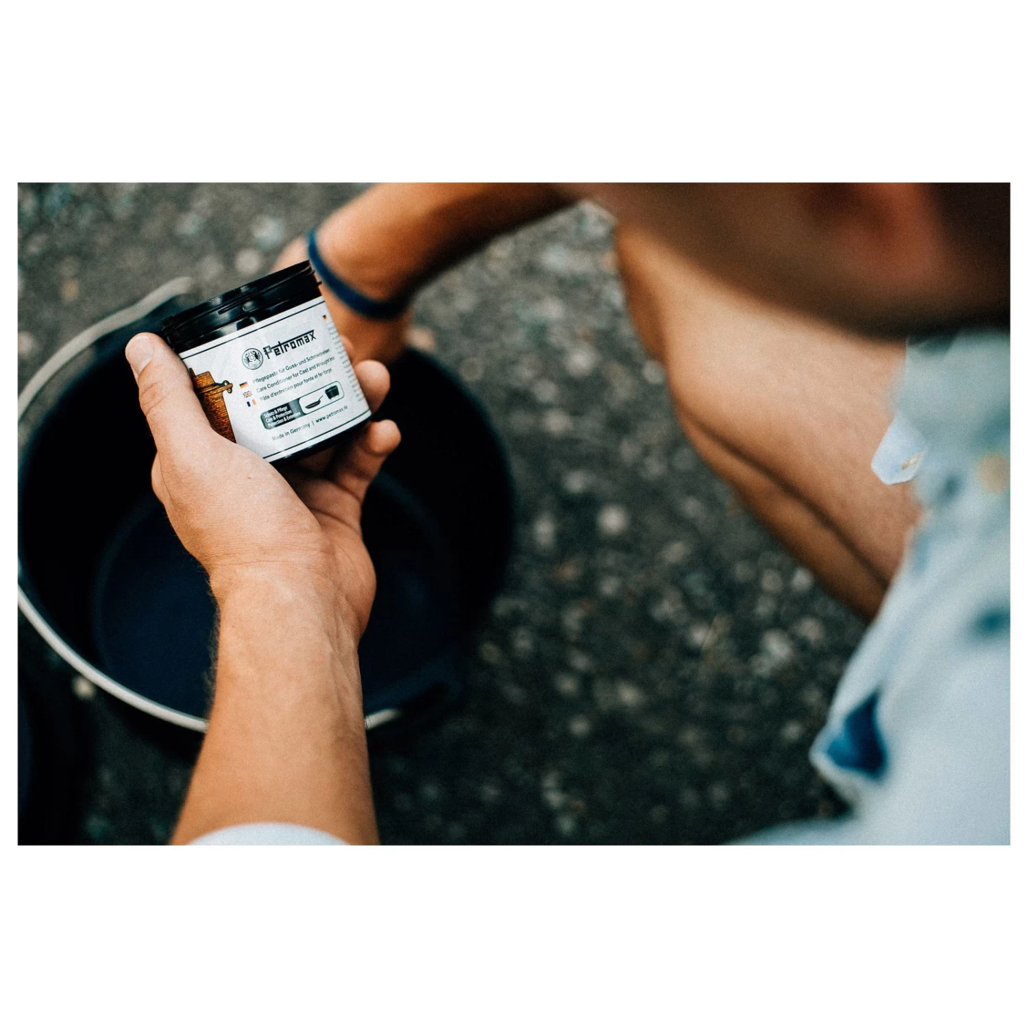 Petromax Einbrenn- & Pflegepaste Für Feuertöpfe & Dutch Oven, 250 Ml 2 Petromax Einbrenn- & Pflegepaste Für Feuertöpfe & Dutch Oven, 250 Ml – Bild 2