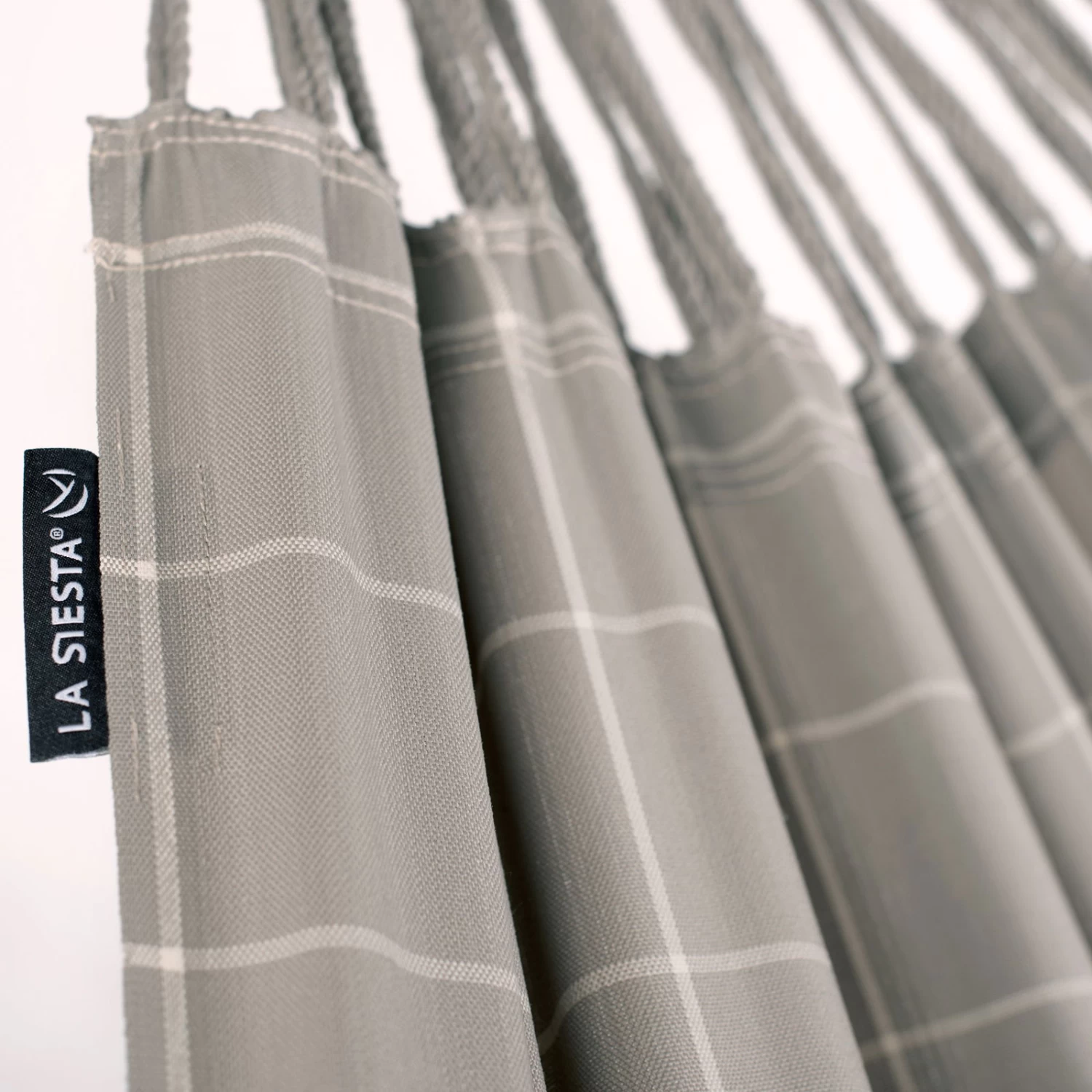 LA SIESTA Doppel-Hängematte Brisa, Almond, Outdoor Material, Bis 160 Kg, Wetterfest 10 LA SIESTA Doppel-Hängematte Brisa, Almond, Outdoor Material, Bis 160 Kg, Wetterfest – Bild 10