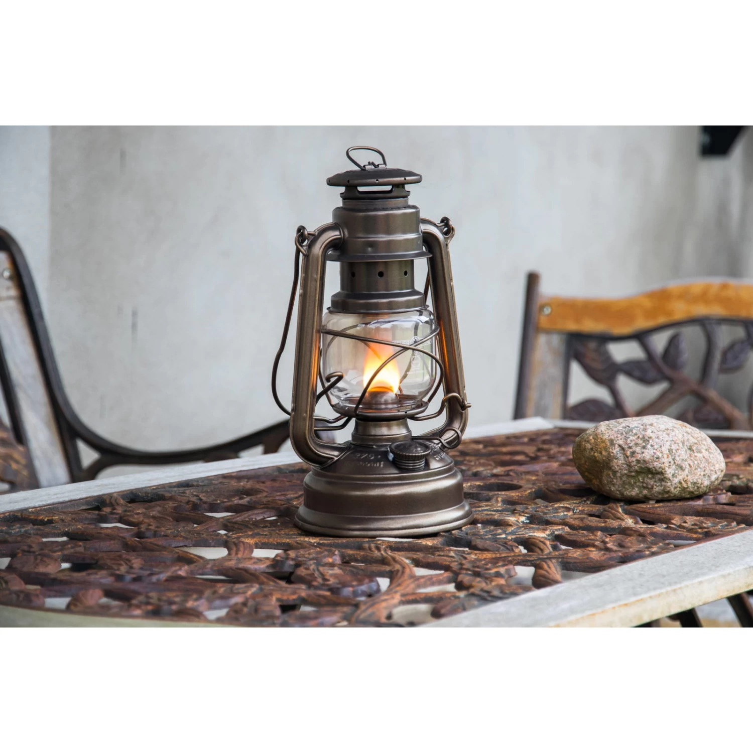 Feuerhand Sturmlaterne 'Baby Special 267', Bronze, 26,5 X 13,5 X 15 Cm 2 Feuerhand Sturmlaterne 'Baby Special 267', Bronze, 26,5 X 13,5 X 15 Cm – Bild 2