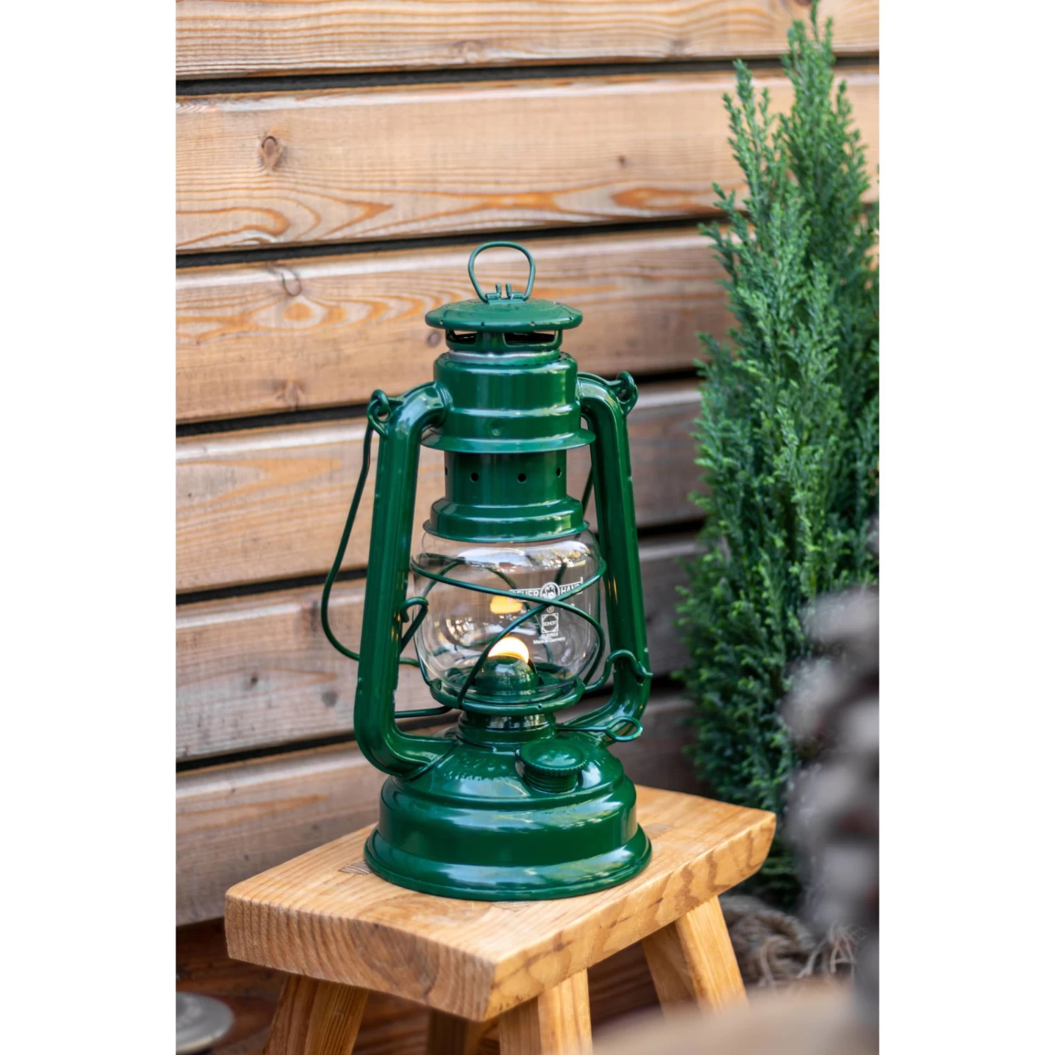 Feuerhand Sturmlaterne 'Baby Special 276', Moosgrün, 26,5 X 13,5 X 15 Cm 3 Feuerhand Sturmlaterne 'Baby Special 276', Moosgrün, 26,5 X 13,5 X 15 Cm – Bild 3