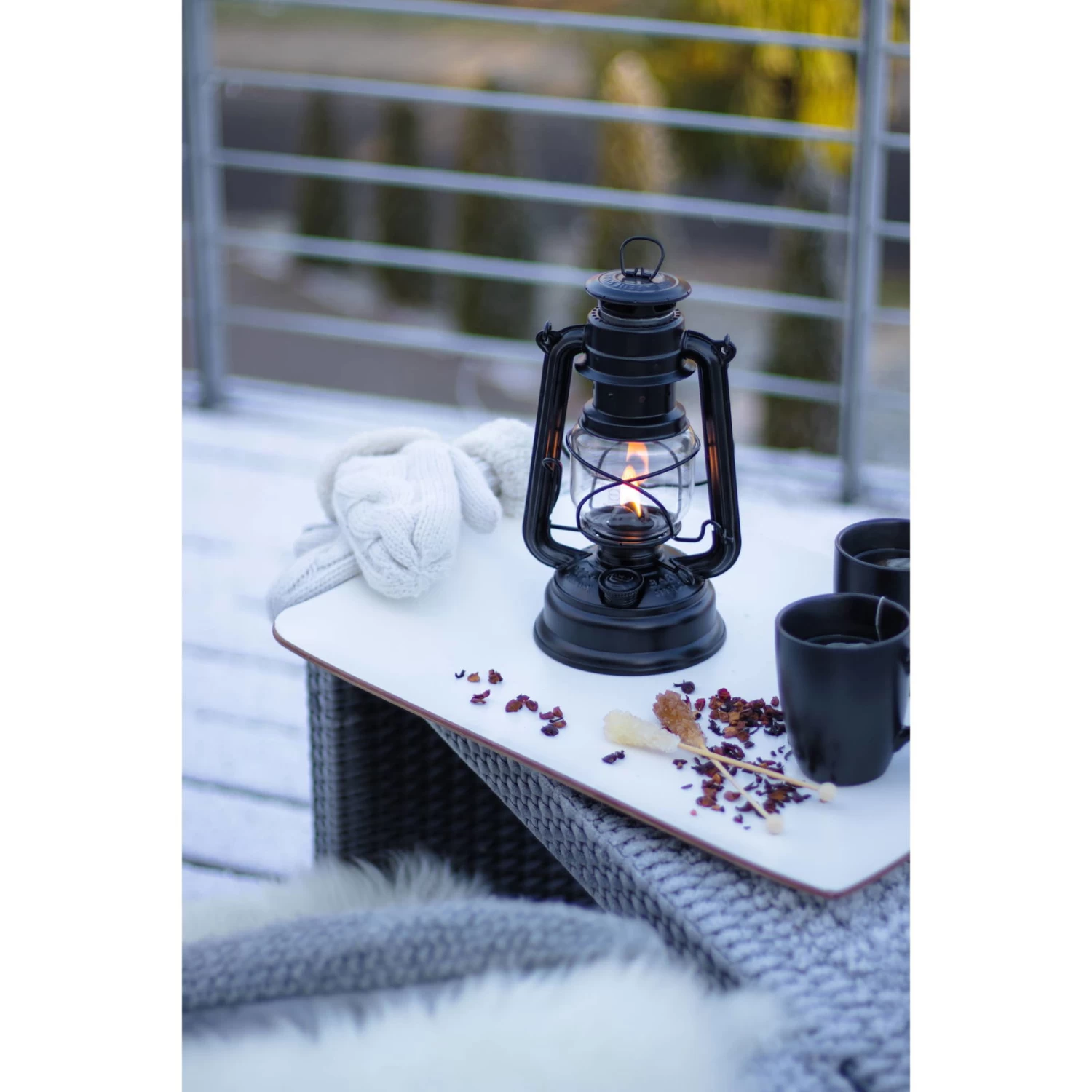 Feuerhand Sturmlaterne 'Baby Special 276', Mattschwarz, 26,5 X 13,5 X 15 Cm 3 Feuerhand Sturmlaterne 'Baby Special 276', Mattschwarz, 26,5 X 13,5 X 15 Cm – Bild 3